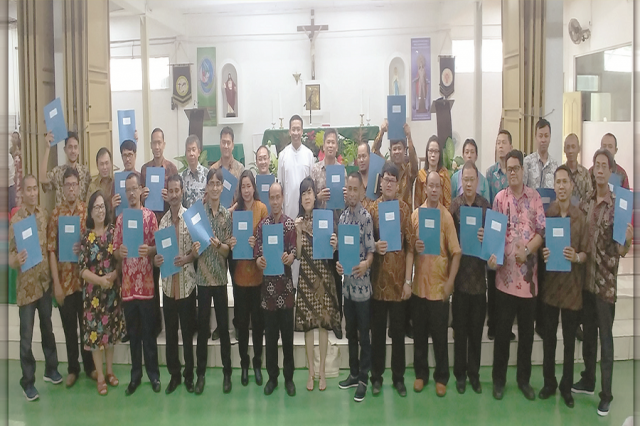 Pelantikan Pengurus Lingkungan Periode 2019 - 2022