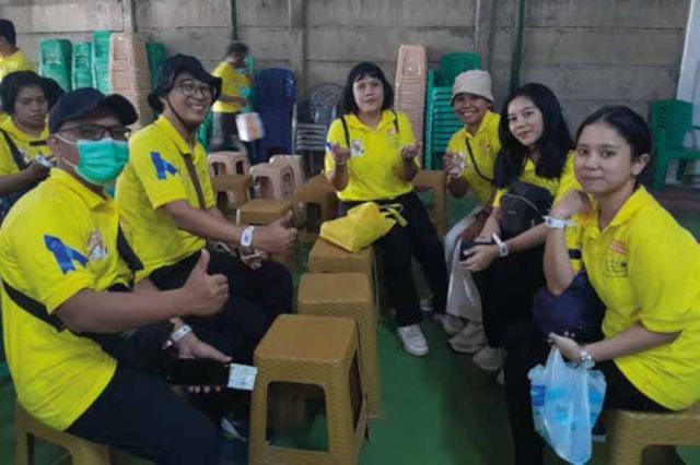 Viva El Papa.. Acta, Non Verba. Amor Vincit Omnia