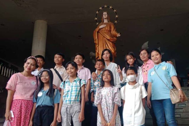 Anak Misioner Jadilah Pembawa Damai Hari Anak Misioner Sedunia ke 181