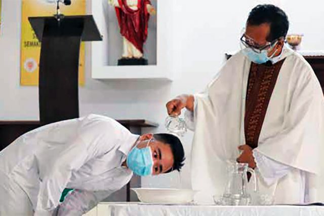 Sekilas Catatan dari Baptis Dewasa - Setelah Penantian Panjang